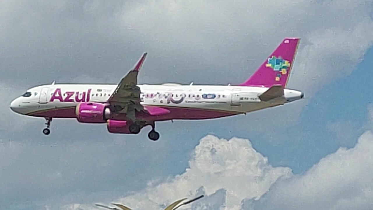 Airbus A320NEO PR-YRS vindo de Campinas para Manaus