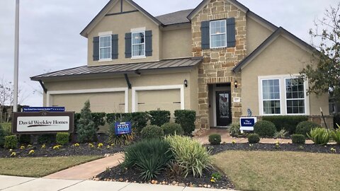 David Weekley Homes in Crossvine community in Schertz Tx.