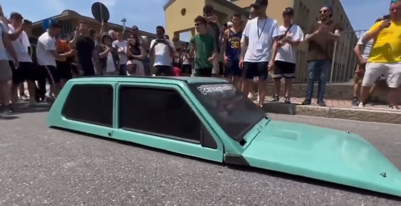 Worlds lowest car! 😮