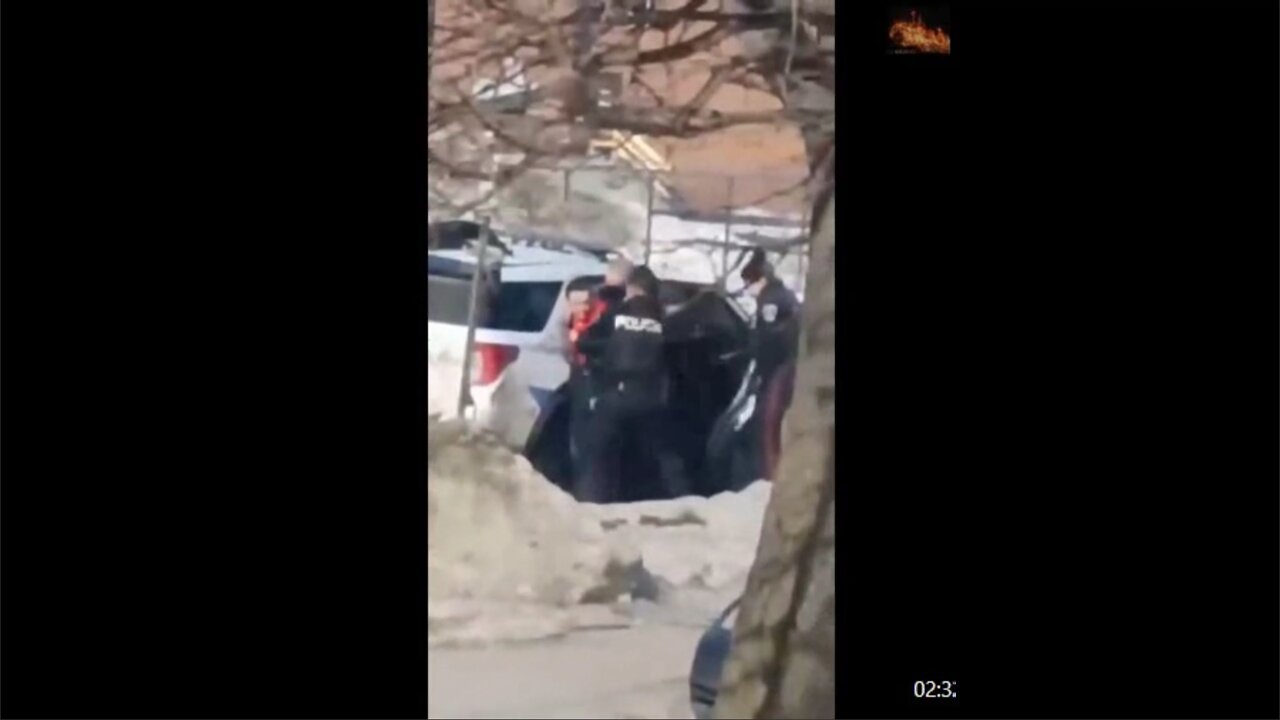 Cops Knee and Punch Handcuffed Kid, Canada