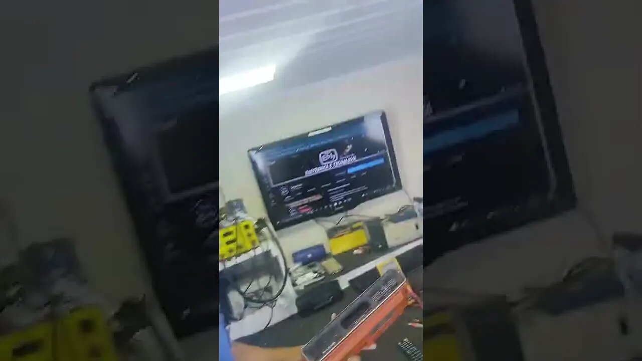 Rádio arqueológico década de 80 🤭