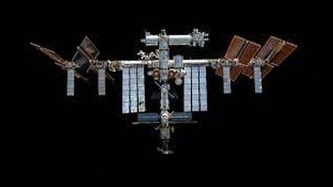 How does the International Space Station work?