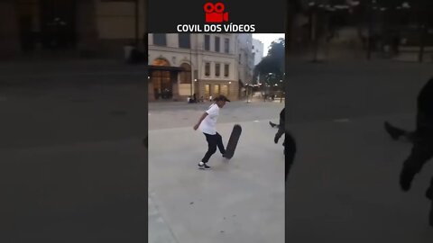 cagada ensaiada no skate