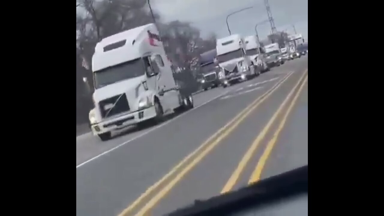 PRO-PALESTINIAN SYMPATHIZERS🚚🇵🇸🚛 PROTEST WITH TRUCKS IN AMERICA🛻🇵🇸🚛💫