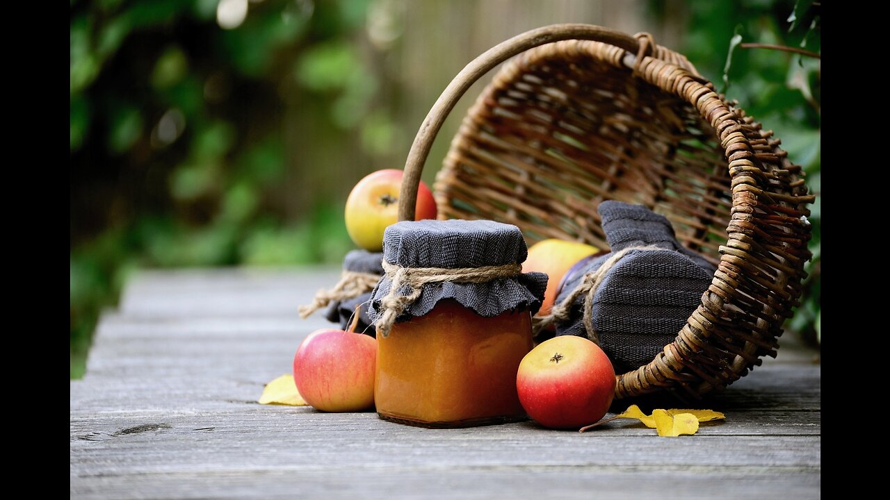 Homemade Crock-Pot Sweet Apple Butter Recipe