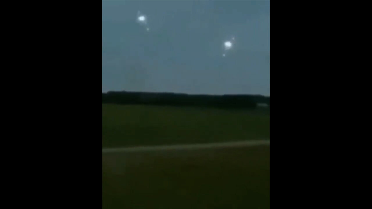 TOP 20 UFO/UAP SIGHTINGS AROUND THE WORLD 2023 COMPILATION