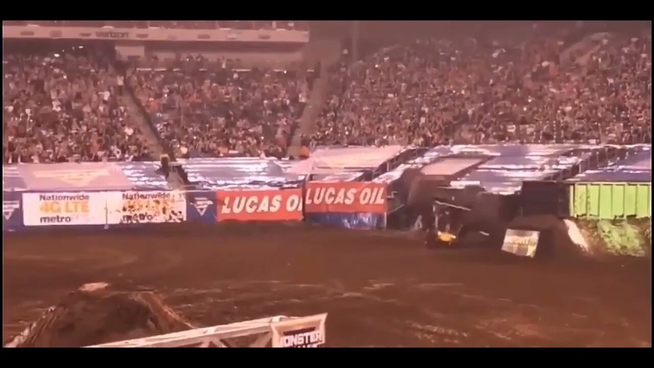 #01 Rally - SEE WHAT HAPPENS AND SUBSCRIBE HELP ME POST MORE VIDEOS A DAY - Léo Sócrates