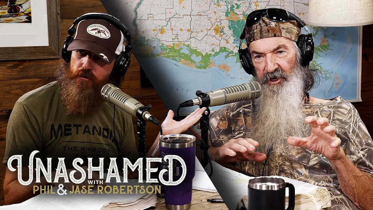 Jase Goes Full Robertson & What Exactly Is God's Faithfulness? | Ep 524