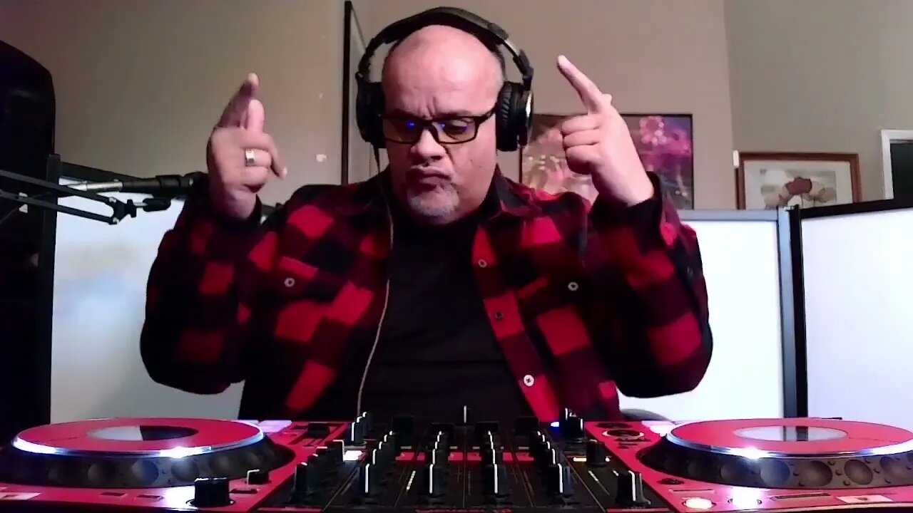 DJ Dazzlin In this House Part 2 Chicago Style