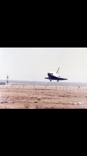 November 15,1988,the first and last flight of the Energiya-Buran system took place.