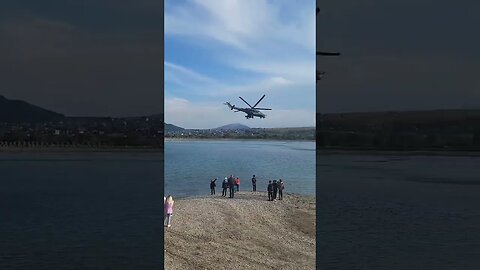 Mil Mi-24P Hind fez show aéreo na região de Stavropol