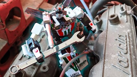 Wheeljack MP-20 (ko) Unboxing & Transformation