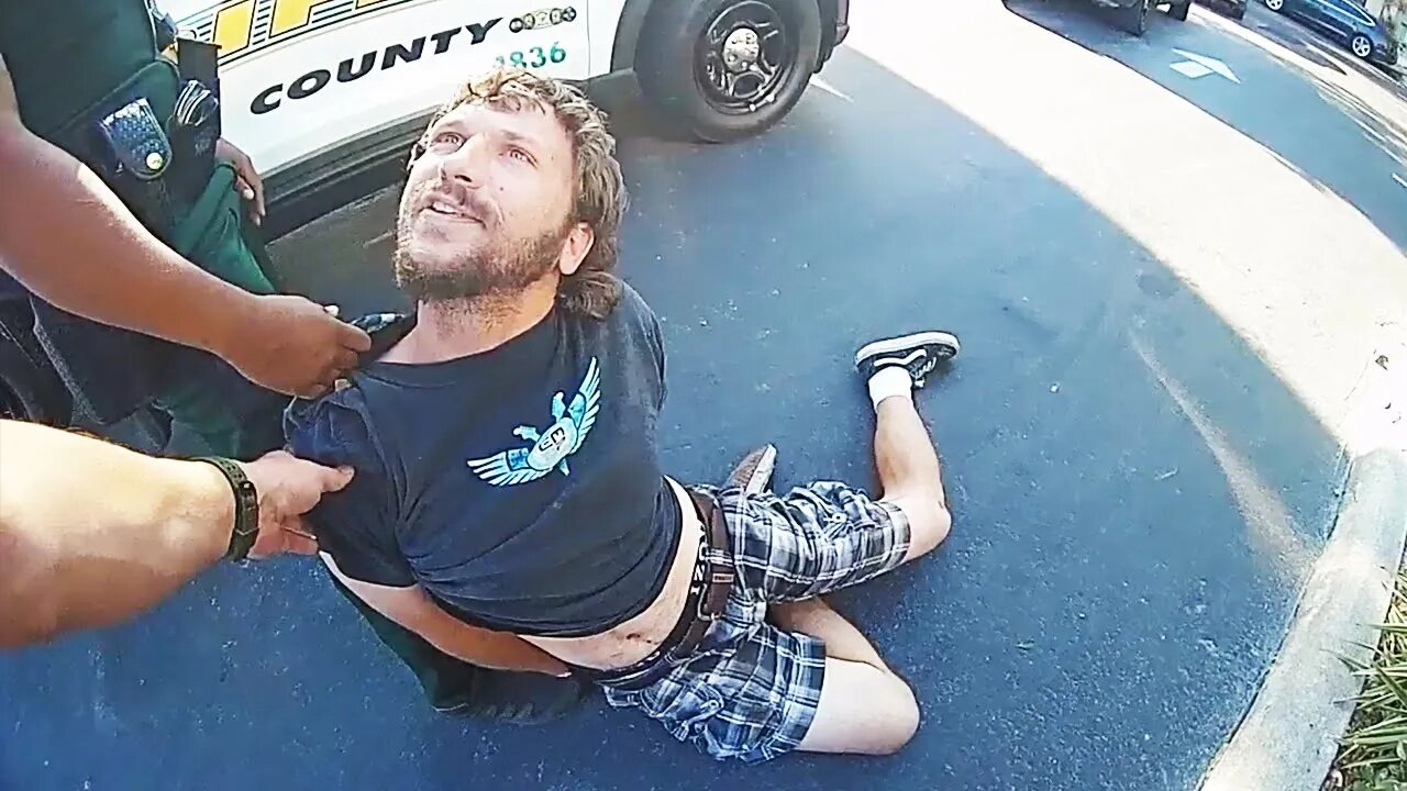 Simple Traffic Stop Turns Into Total Chaos for No Reason
