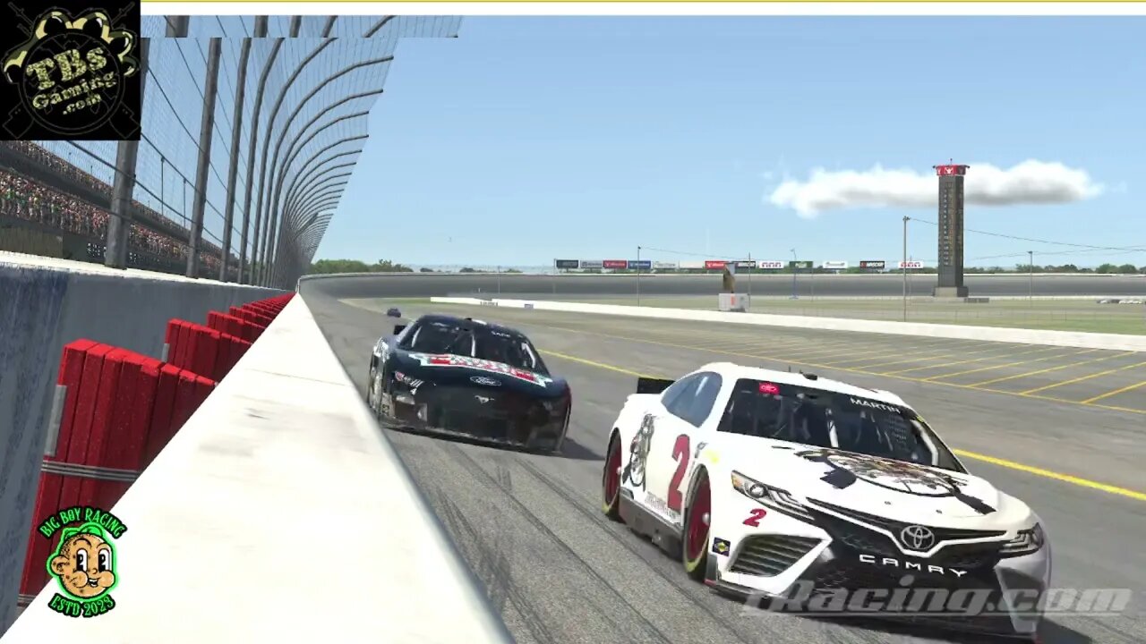 The Pass for the Lead #iracing