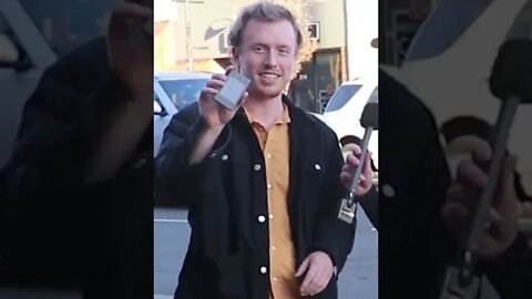 Why He Doesn't Use a Smartphone