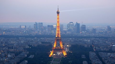 New Security Measures Around The Eiffel Tower Are Almost Complete