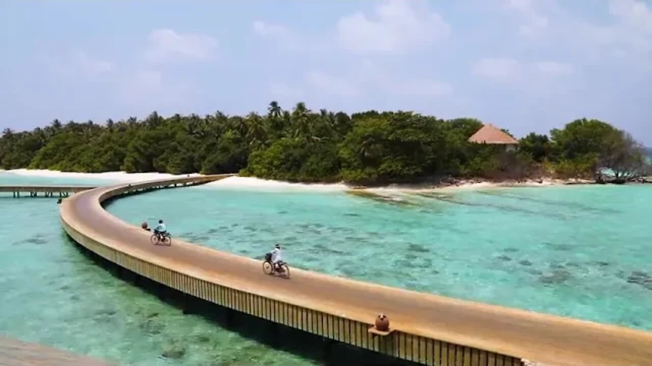 8 MALDIVES TRAVEL DOCUMENTARY The Pearls of the Indian Ocean