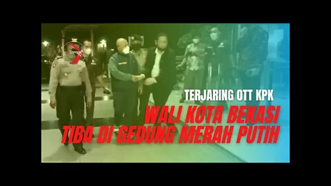 ORANG INI SELIPKAN APA SAAT WALI KOTA BEKASI TIBA DI KPK KARENA TERJARING OTT