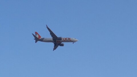 Boeing 737 MAX 8