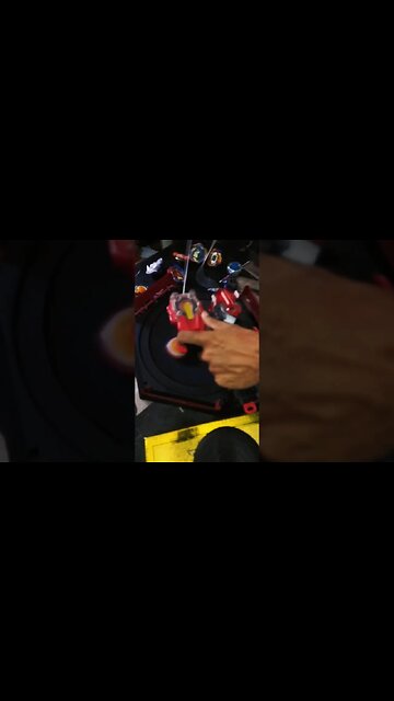 facil DE MAIS #batalhadebeyblade #beybladeburst #beyblade