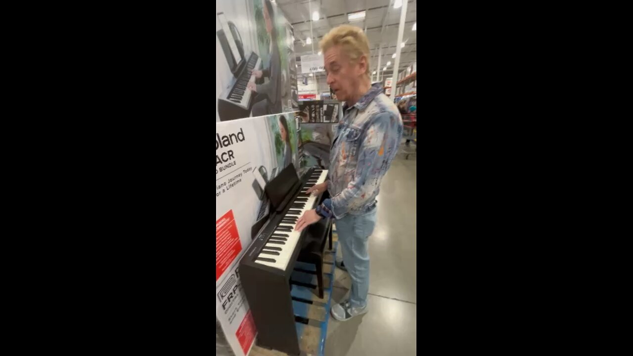 Donnie Wheeler playing Jingle Bells “Scat” style on a Roland Keyboard