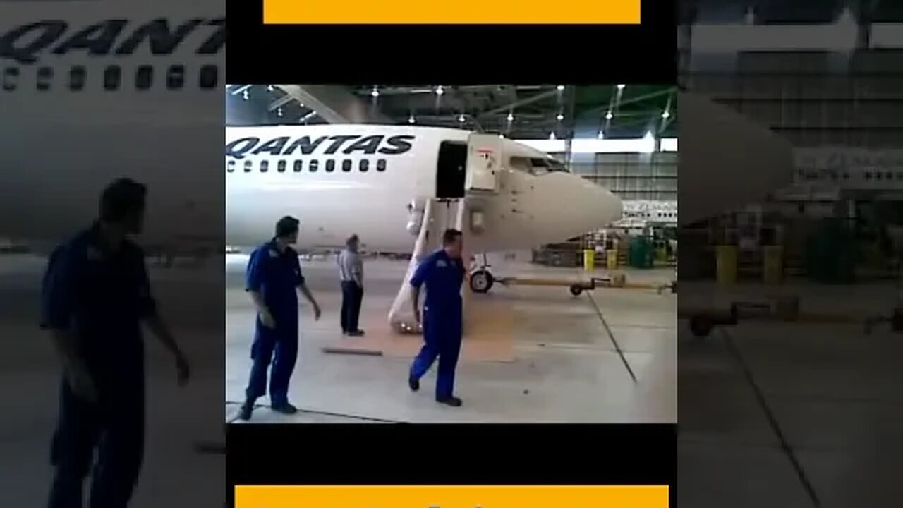 Crazy B737 Escape Slide Test #Aviation #Flying #Pilot