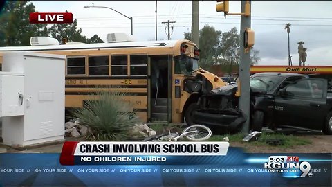 Bus crash on Mountain Avenue and Fort Lowell Road