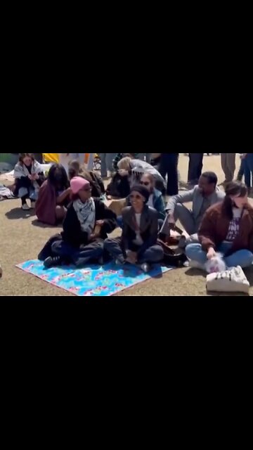 Ilhan Omar Visits Columbia, Shakes Hands With Student Leader Who Said Zionists Don't Deserve To Live