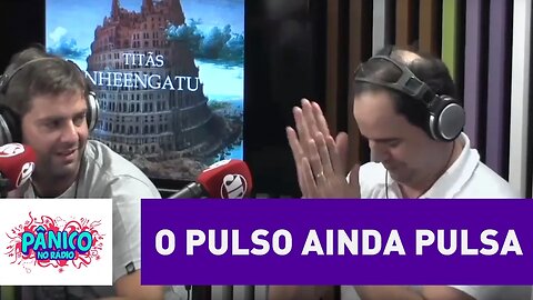 Carioca toca "O Pulso", música dos Titãs | Pânico