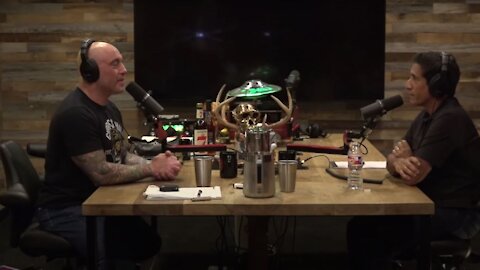 Joe Rogan Owns Cnn's Dr. Sanjay Gupta On Ivermectin, Child Vaccination, And Gain Of function