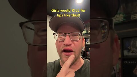 Girls would KILL for lips like this.