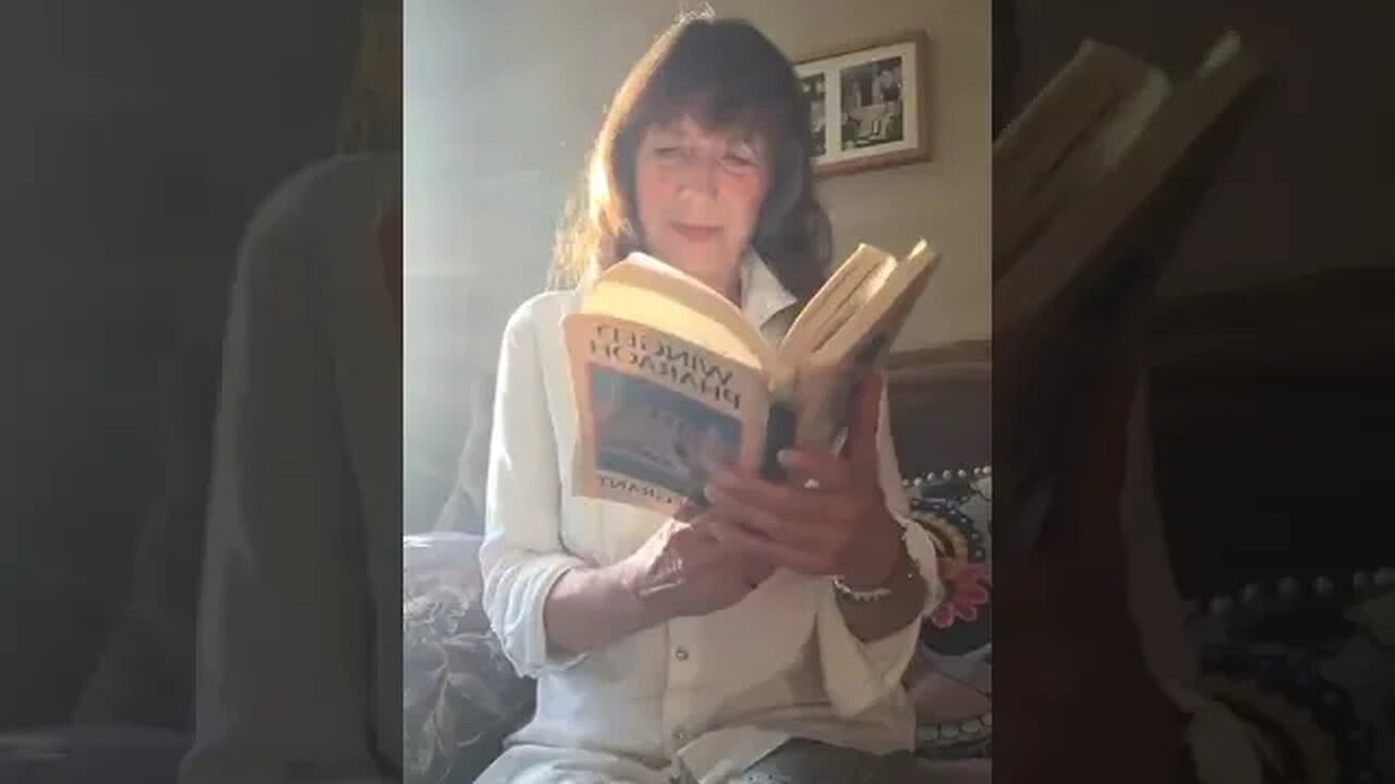 14 - WINGED PHARAOH - A JOAN GRANT FAR MEMORY BOOK -THE WINE JARS