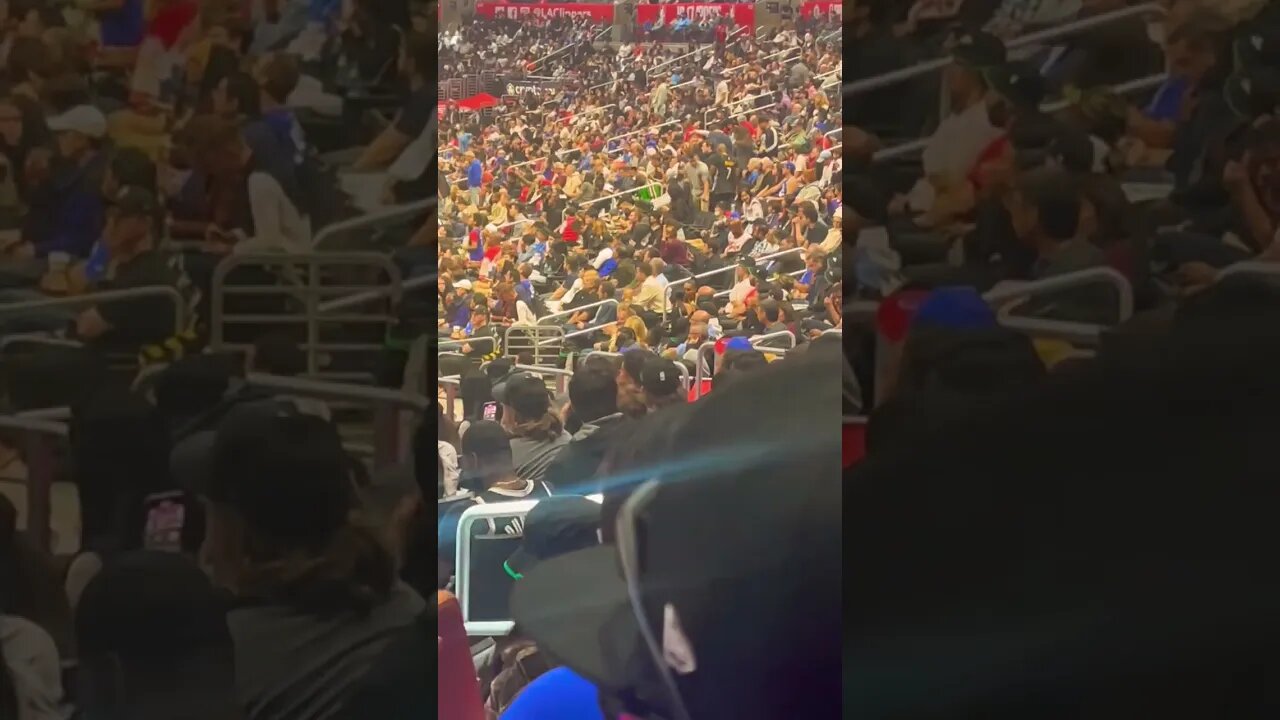 Lamar Odom in the green jacket, at the clips 10/12/22 game vs nets