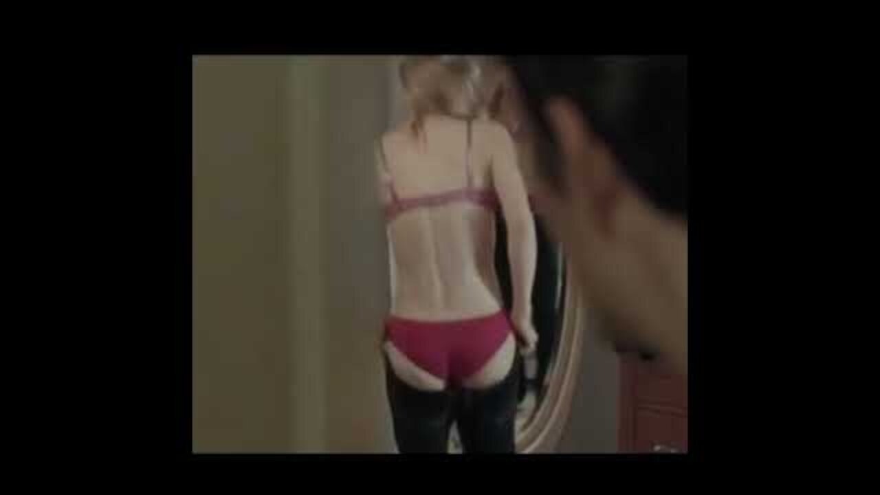 HOLLYWOOD MOVIE EXPLAIN IN HINDI