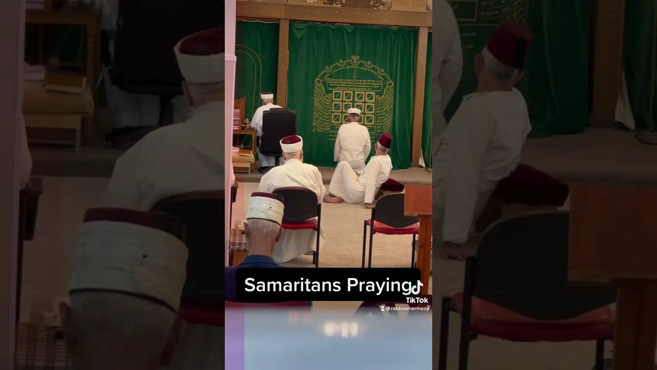 Samaritans praying