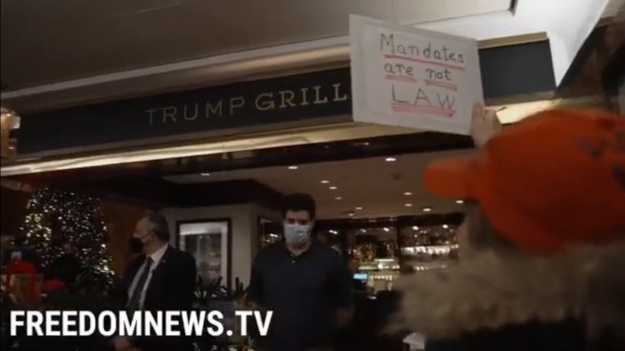 NYC: Anti-mandate activists attempted to dine at the "Trump Grill"