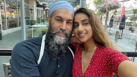 Jagmeet Singh annonce qu’il sera père avec une photo de l’adorable «baby bump» de sa femme