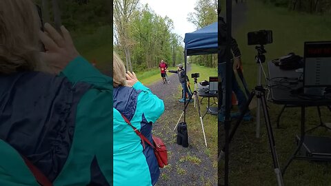 cheering runners #cheer #fyp #fypシ #viralvideo #viral #viralshort #runner #support #happy #help #fun