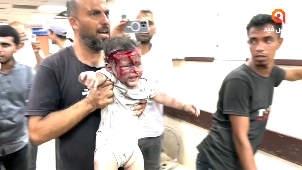 16 شهيداً وعشرات الجرحى بينهم حالات خطرة في قصف عنيف على مناطق عدة خان يونس بعد دقائق قليلة