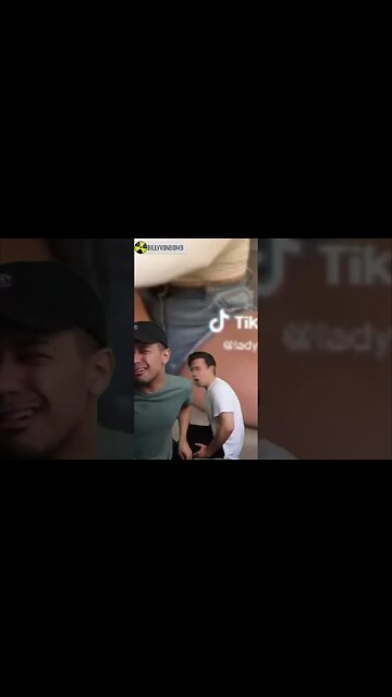 She Should Get That Looked At