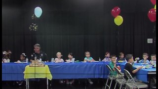 Wellington students surprises school resource officer with pizza party