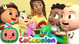 Hello Song | CoComelon Nursery Rhymes & Kids Songs