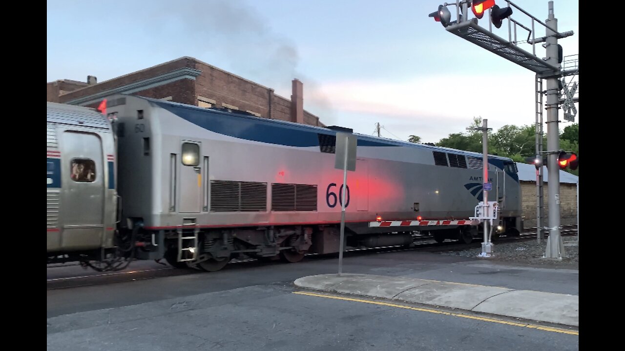 Amtrak:Piedmont & the Carolinian at Salisbury Depot