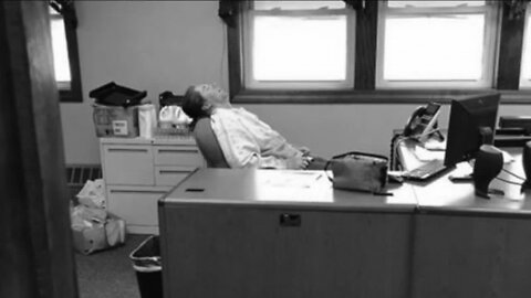 Sleeping on taxpayer's dollar in Hamburg?