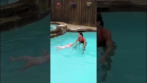 Teaching Baby to Swim Part 3