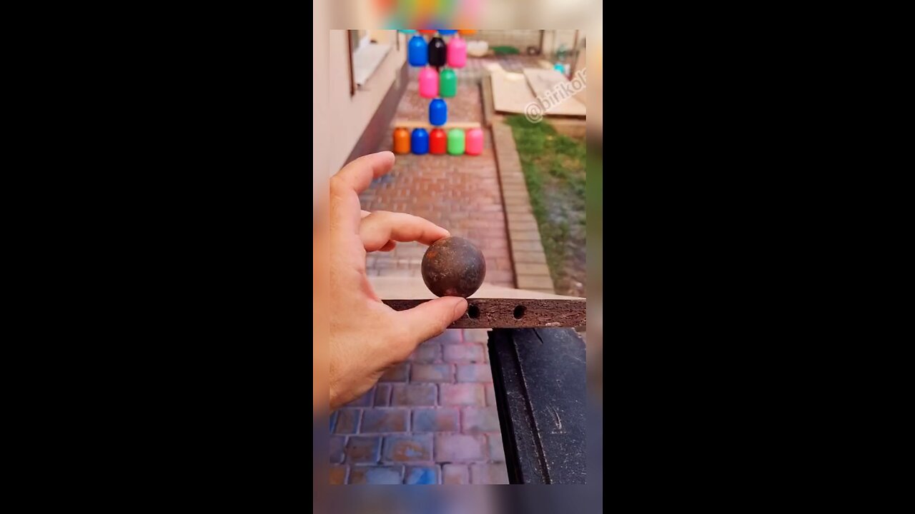 Bottle cracking through dice rolling