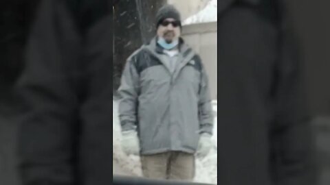 Oblivion NPC Stands On Road Awaiting His Horse #shorts #oblivionnpc #oblivionfunny #memes #funny