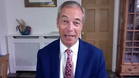 O sistema ataca Nigel Farage