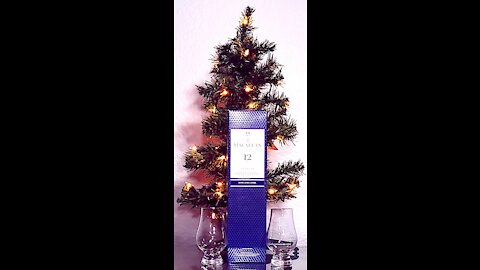 Scotch Hour Episode 42 Macallan 12 yr Double Cask and Aliens vs Predators Who Wins?