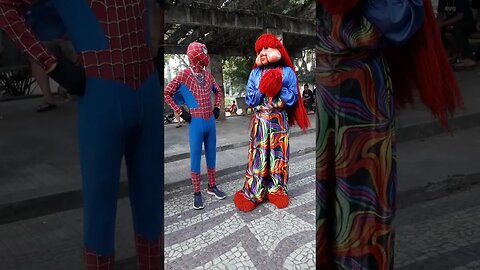 DANÇARINOS SUPER NINJAS, DANÇANDO FOFÃO, BEN10 E HOMEM-ARANHA NA CARRETA DA ALEGRIA TREM BALADA 85